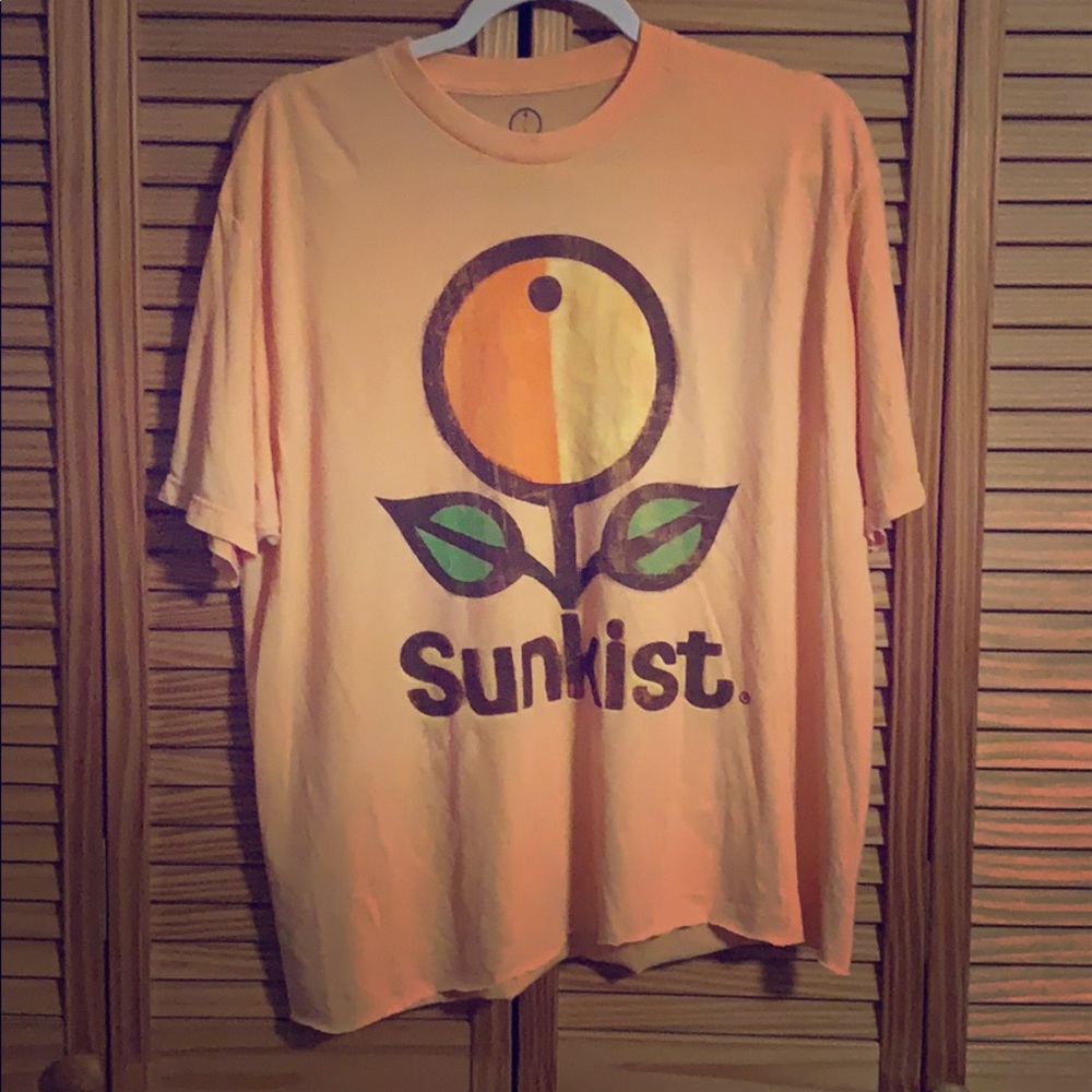 Vintage style Sunkist tshirt